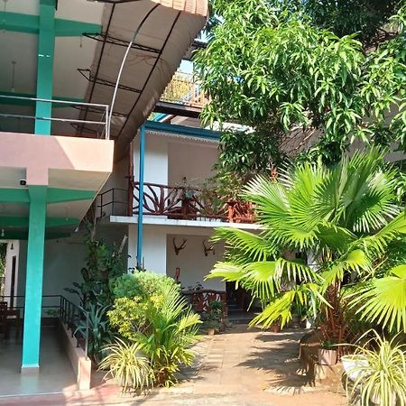 Sigiri Lion Lodge Sigiriya Exterior foto