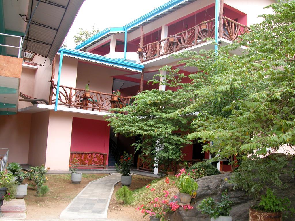 Sigiri Lion Lodge Sigiriya Exterior foto